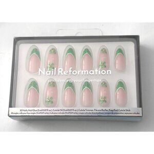 Nail Reformation Press-On Nails 30 Pack With Glue Green Floral Design